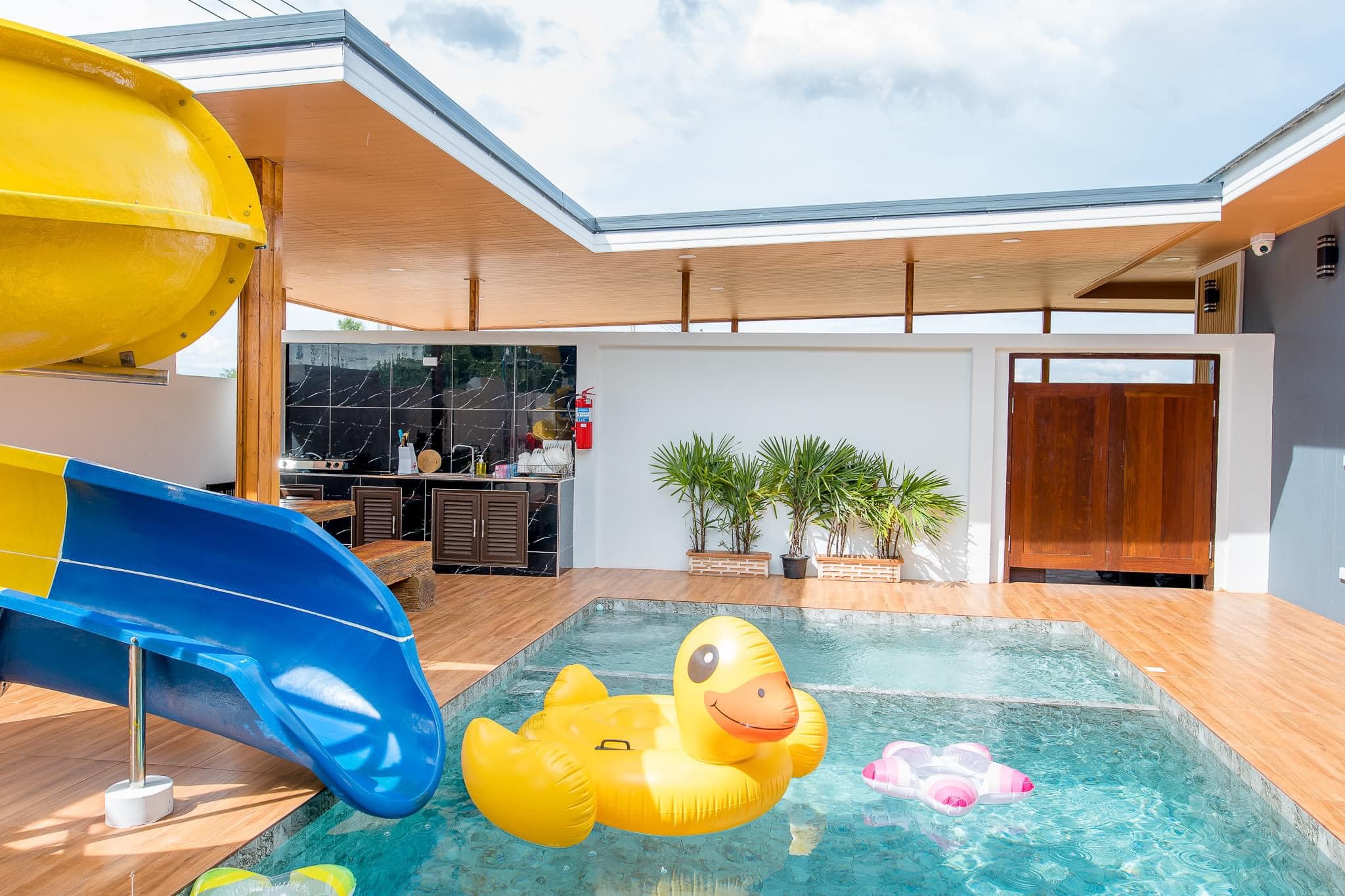 บ้านพักสวนผึ้ง,ที่พักสวนผึ้ง