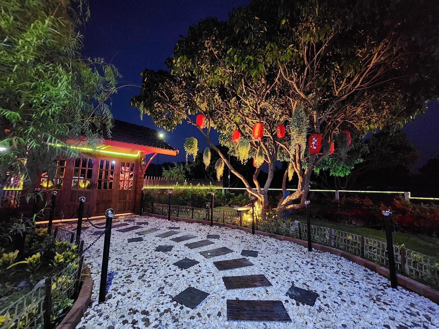 บ้านพักสวนผึ้ง,ที่พักสวนผึ้ง