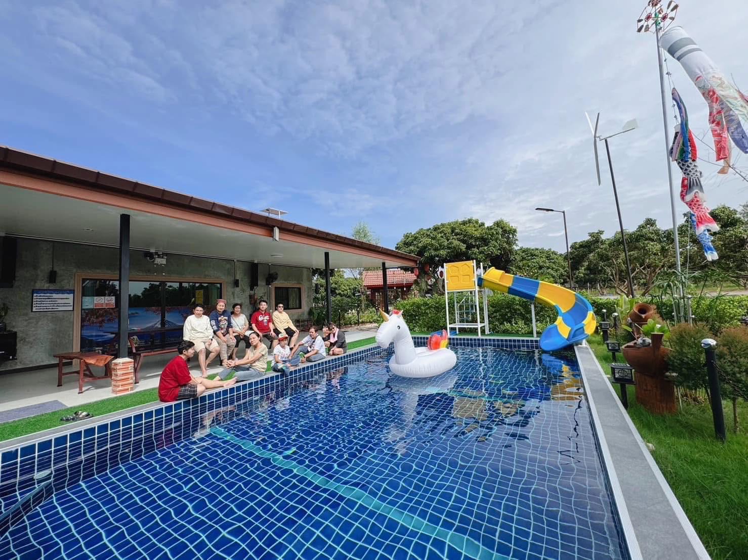 บ้านพักสวนผึ้ง,ที่พักสวนผึ้ง,พูลวิลล่าสวนผึ้ง