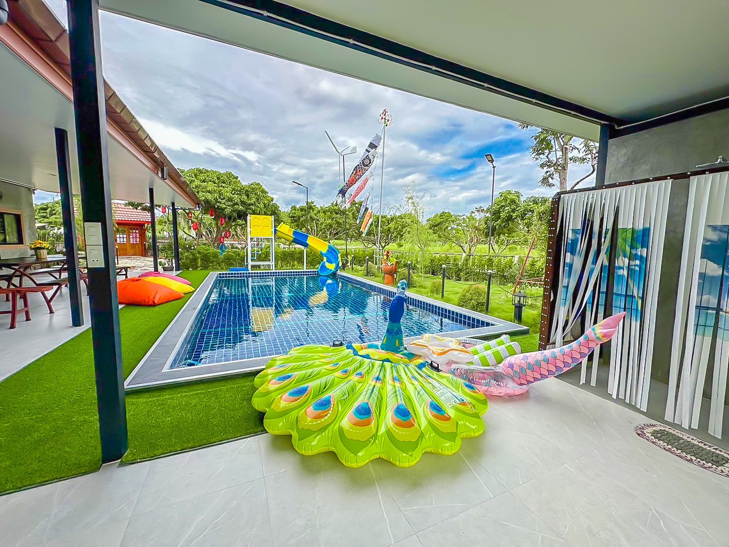 บ้านพักสวนผึ้ง,ที่พักสวนผึ้ง