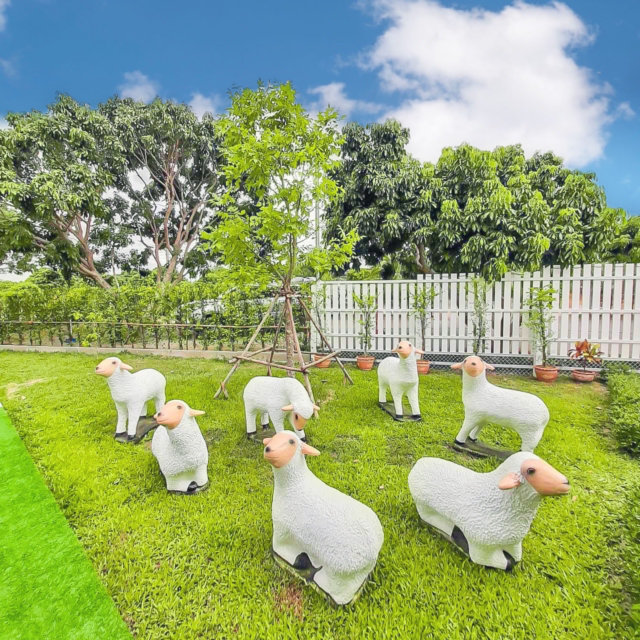 บ้านพักสวนผึ้ง,พูลวิลล่าสวนผึ้ง